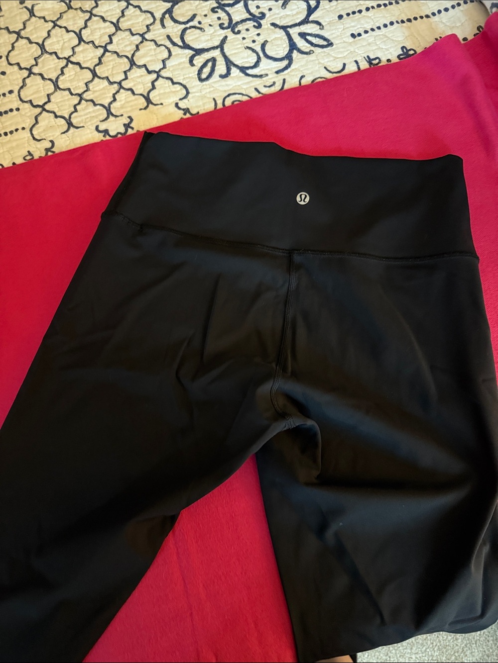 lululemon athletica Black Leggings/Yoga Pants with Reflective Logo